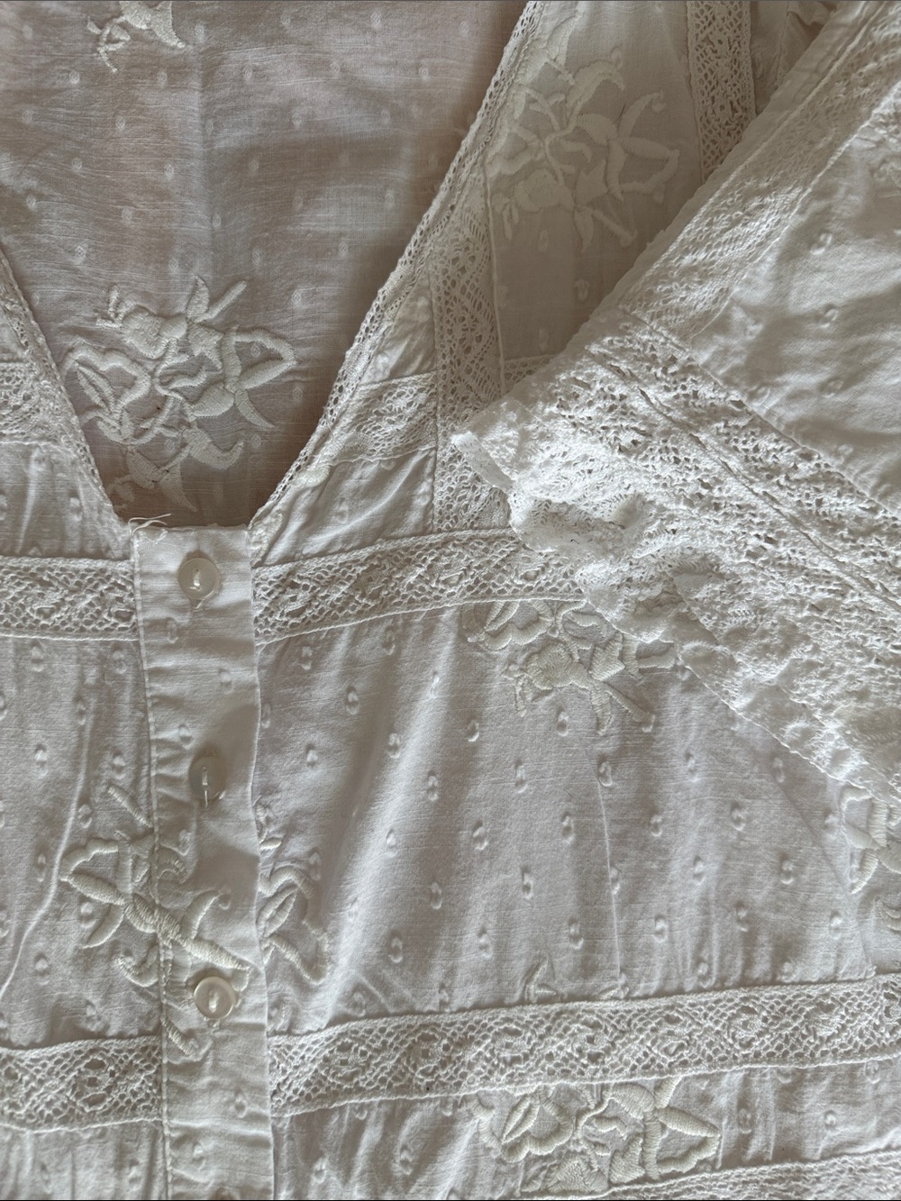 White lace detail top - Picture 6 of 14